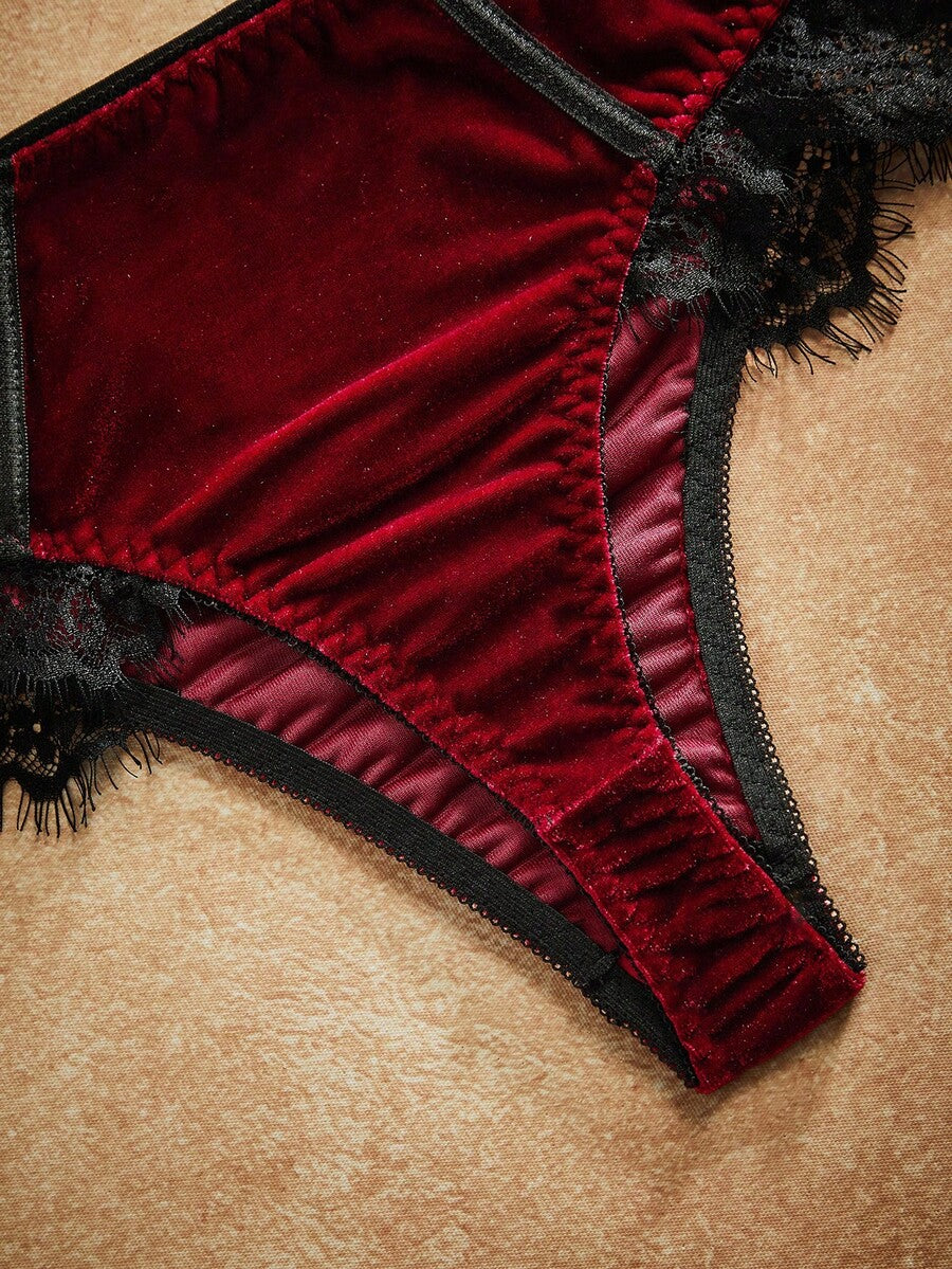 Women's splice lace 2-piece lingerie set featuring a longline underwire bra with scallop cut-out details and high-rise briefs