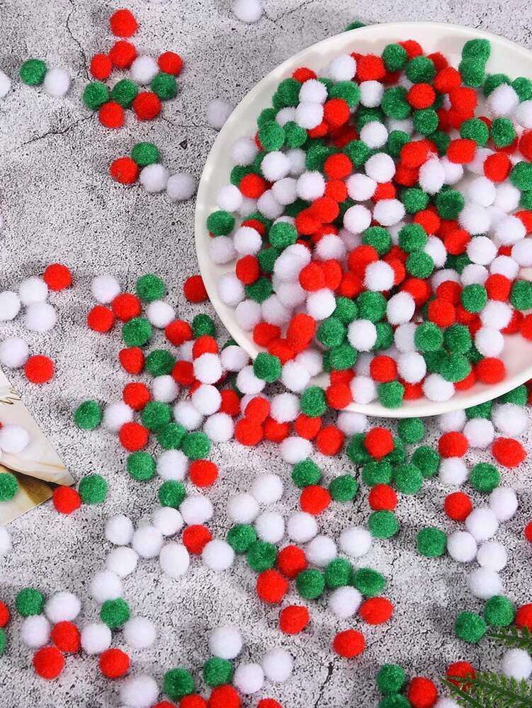 100pcs Red Green White Christmas Pom Poms, Festive Craft Supplies for DIY Projects, Gift Wrapping, and Christmas Ornaments Decoration