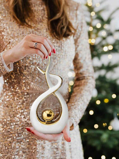 1pc Modern Abstract Resin Art Sculpture, Elegant Handmade Decorative Statue for Living Room, Bedroom or Office Desk, Minimalist Home Decor