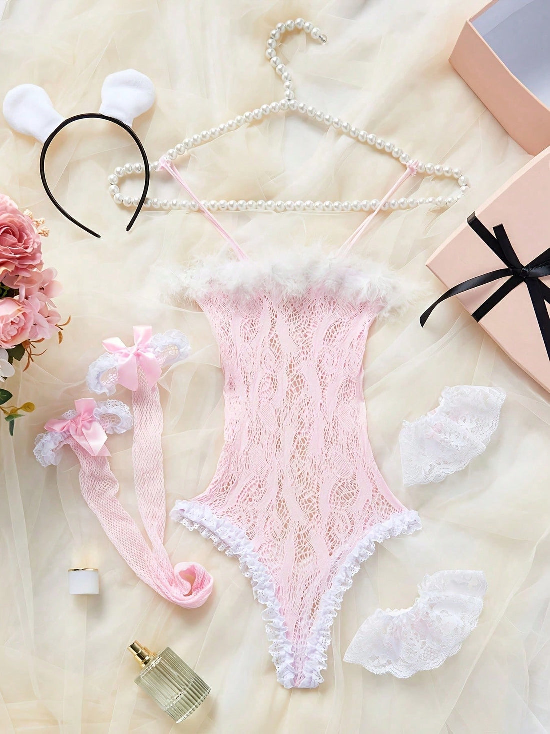 Sexy Underwear Includes Headbands, Clothes, Bracelets, Mesh Socks, Sexy Hollow Suspender Design, Which Increases The Sense Of Temptation And Has Unlimited Charm