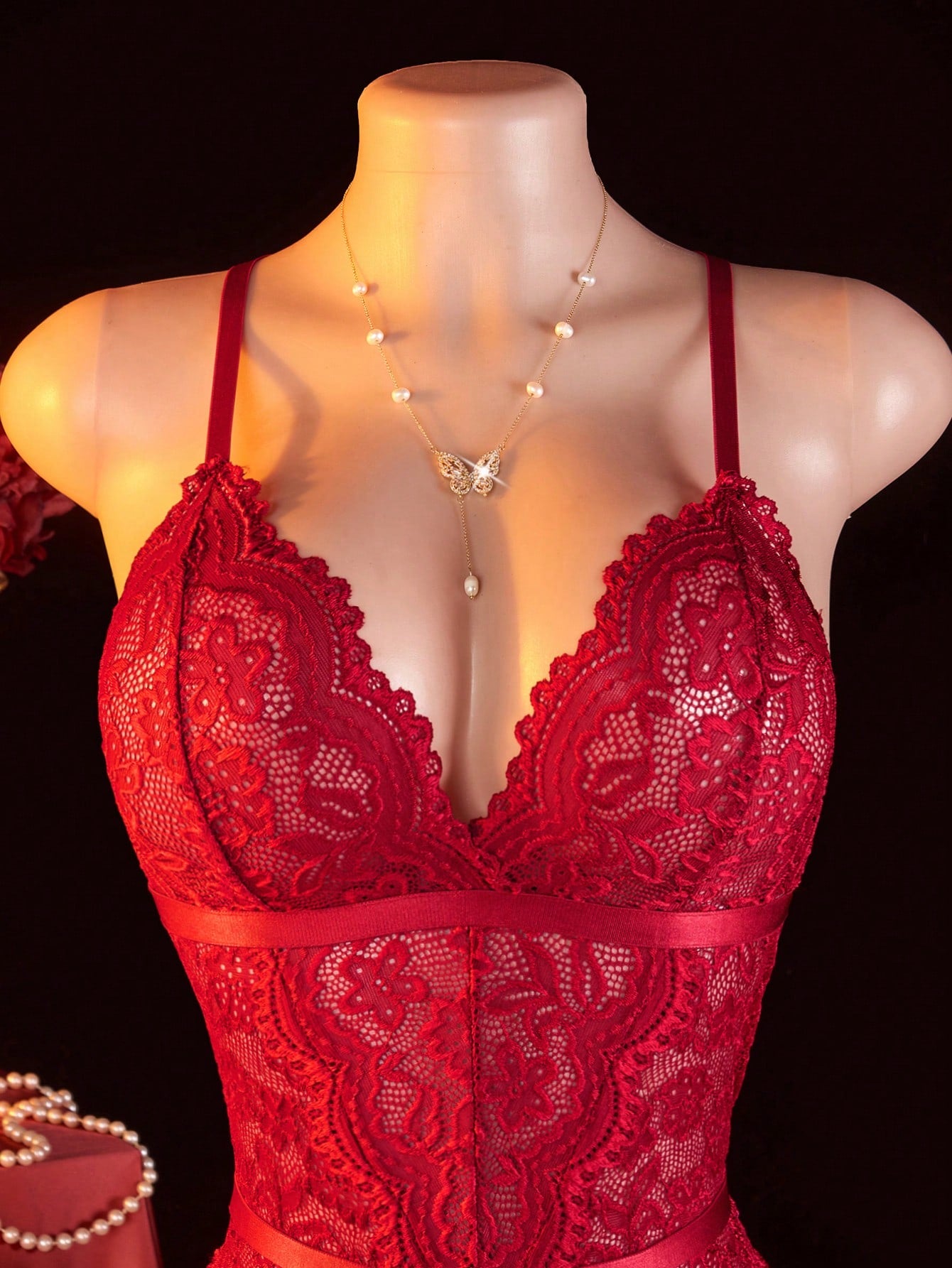 Floral Lace Hollow-Out Teddy Bodystocking With Garter Belt And Metal Heart Detail, Lightweight Fabric Construction, Coordinated Set Design, Suitable For General Wear And Styling