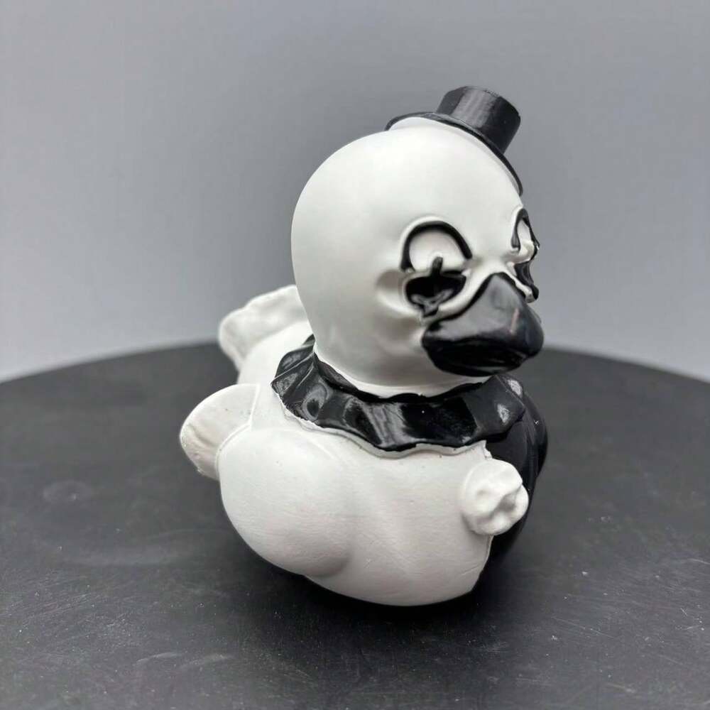 1pc Horror Clown Figurine, Handmade Polyresin Scary Clown Statue, Creepy Halloween Decoration for Bedroom or Office