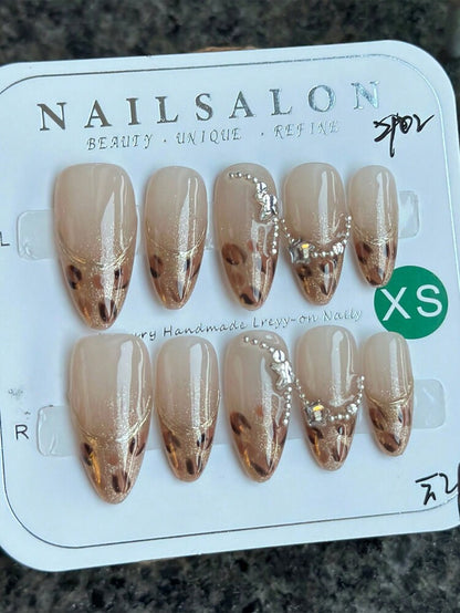 10pcs Leopard Print Press On Nails, Shibuya Gyaru French Gold Edge Design With Star And Butterfly Charms, Vintage Y2K Nail Set